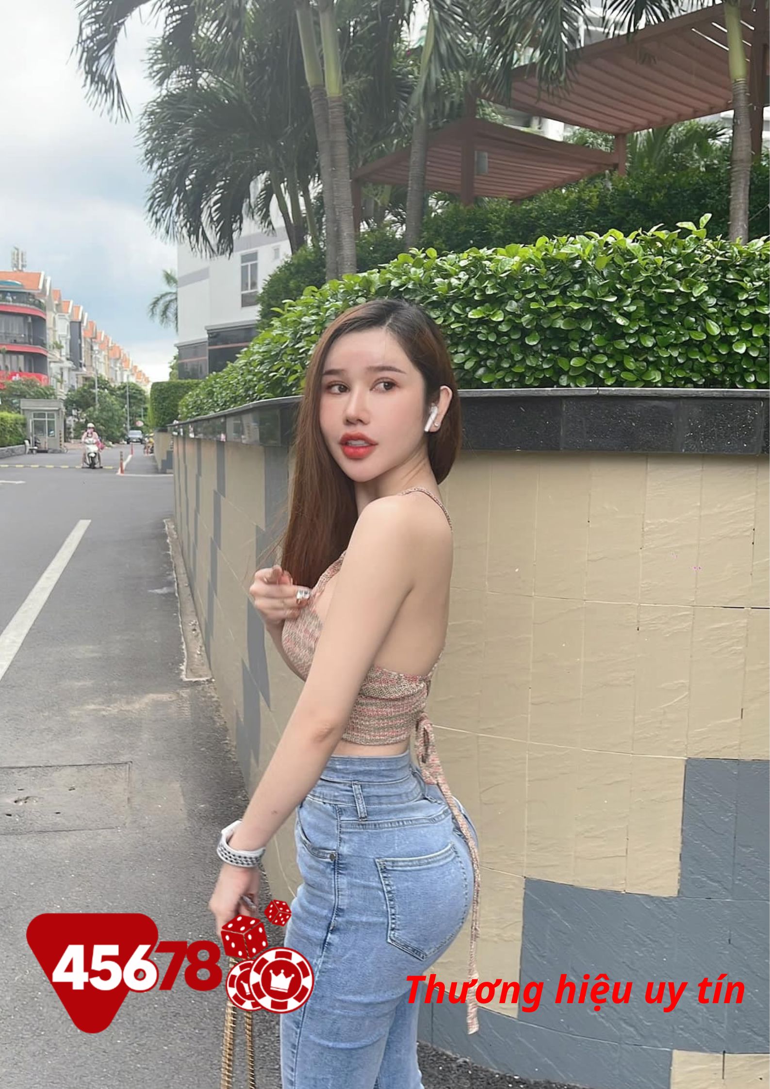 +329 ảnh gái ngon 18+ , ảnh gái sexy 18+ , hình gái AI 18+ Quỳnh Lona cô nàng hotgirl xinh đẹp và nóng bỏng